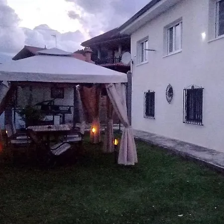La Casa De La Avioneta * Piedrahita (Cantabria)
